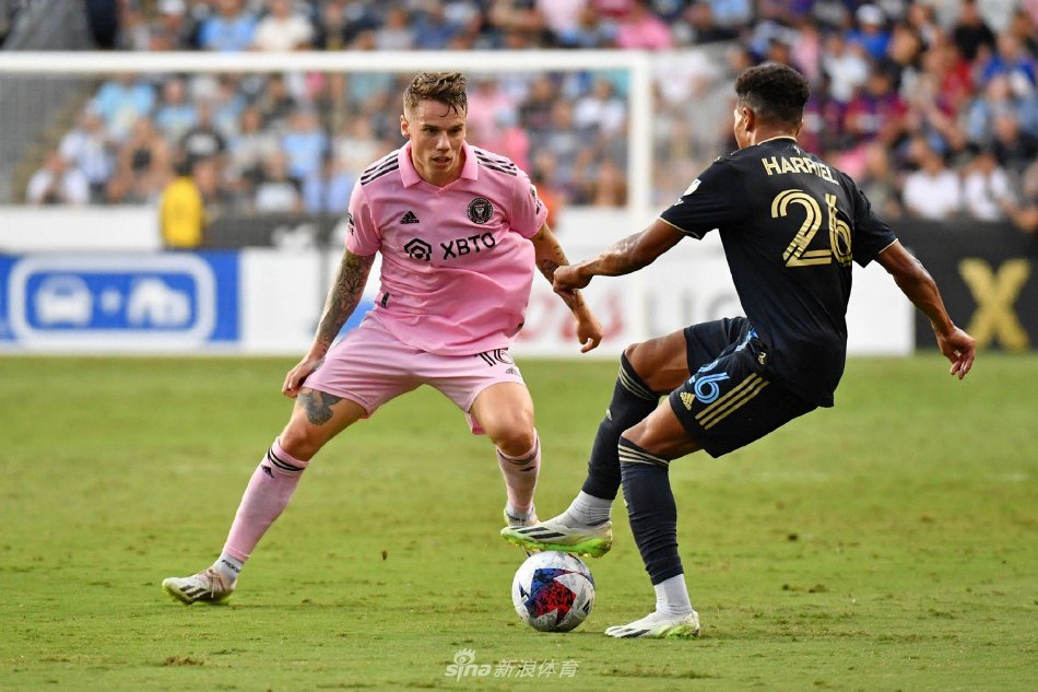 并适应湖人 并适应湖人