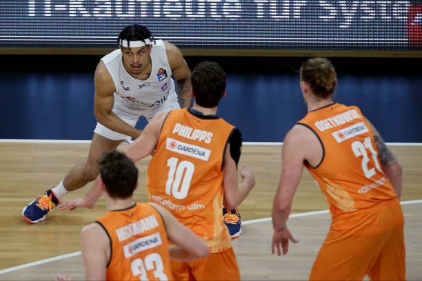 惊艳之战 惊艳之战