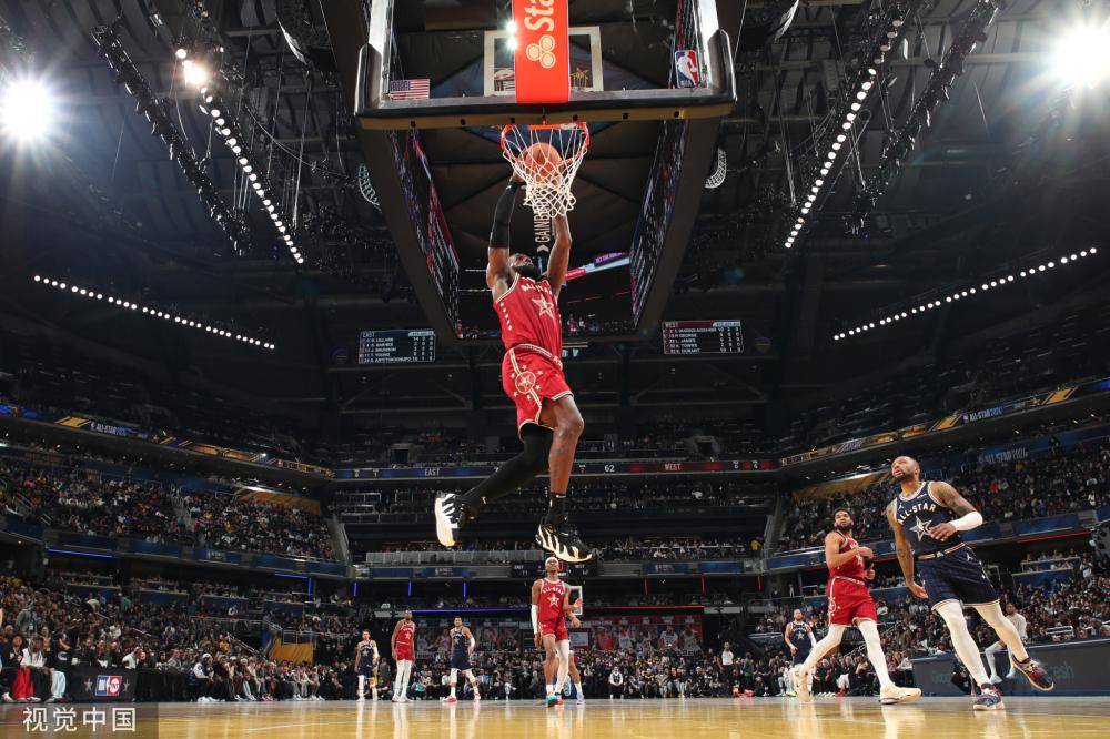 段脱颖而出 段脱颖而出