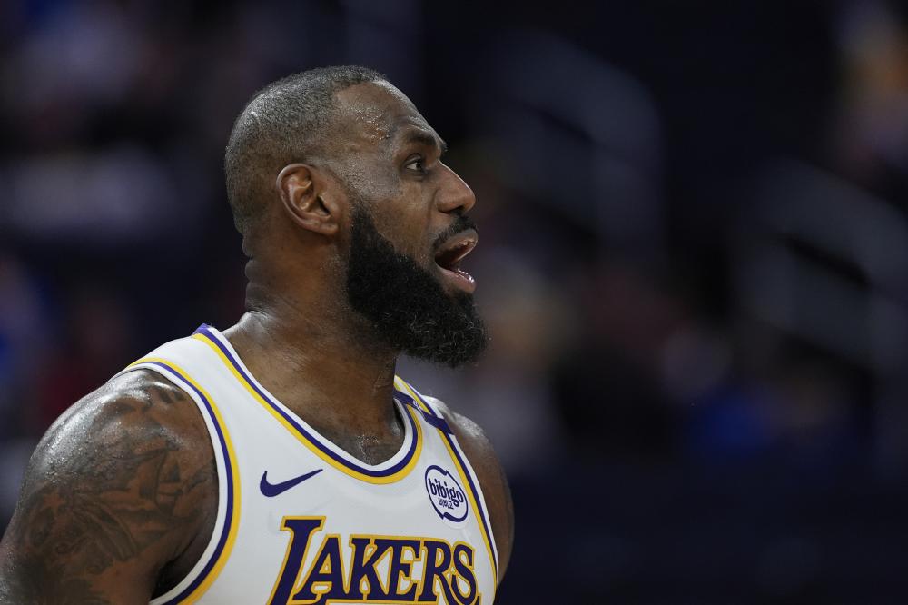 转会窗突然 转会窗突然